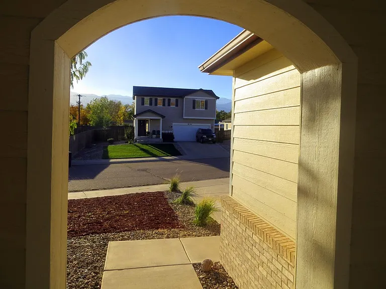 See Pikes Peak from your front door