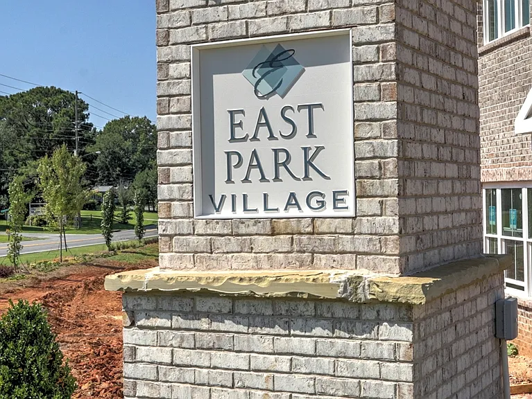 East Park Village is just 1 mile to I-75 and 1 mile to downtown Kennesaw!