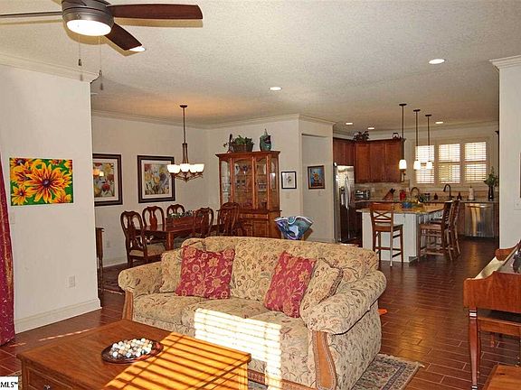 5th image of 318 Owasso Dr