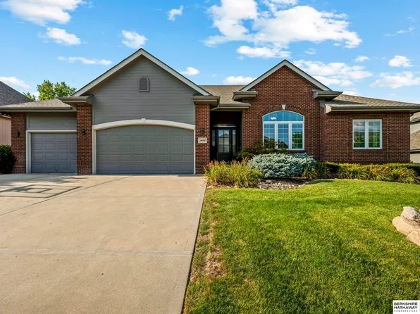 18668 Nina St, Omaha, NE 68130