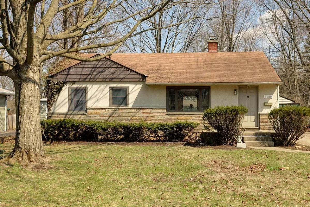 3126 Derby Rd photo 1