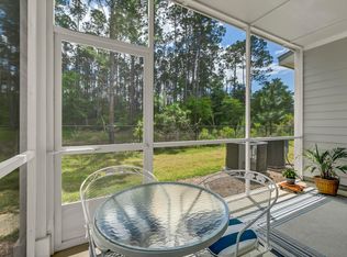 99 Date Palm Ln, Freeport, FL 32439