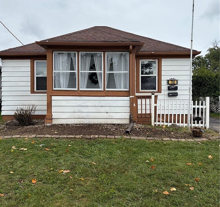 1st image of 766 Harding Ave