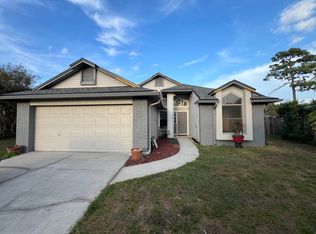 380 River Chase Dr, Orlando, FL 32807