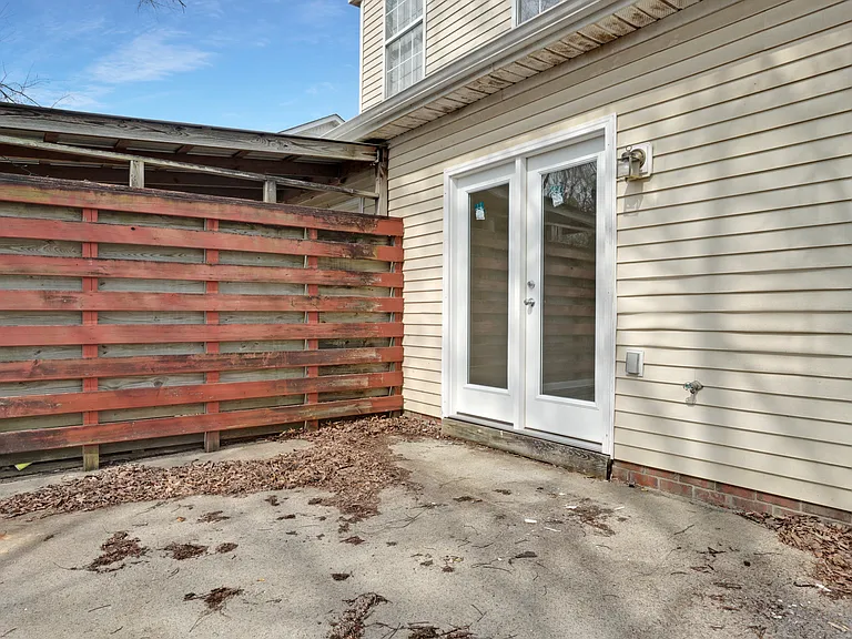 1452 Middleborough Ct — Photo 16