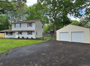 279 Beaver Drive, Mastic Beach, NY 11951