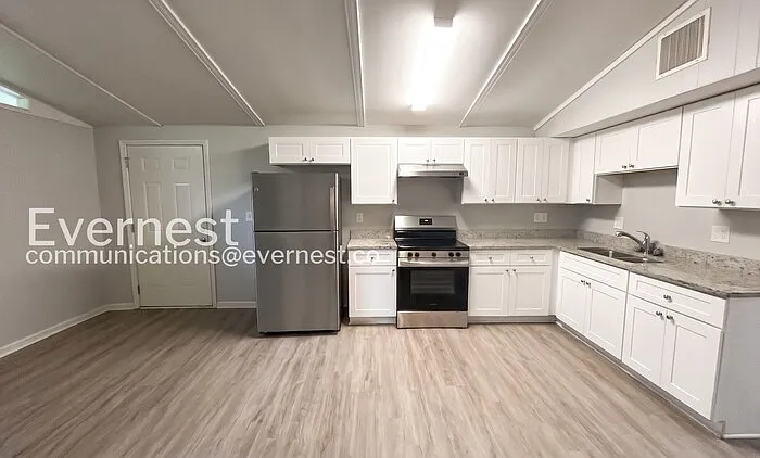 508 Landers St — Photo 5