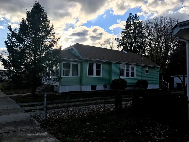 239 Marlin Rd — Photo 30