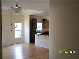 4th image of 618 Bay Blossom Cir SE