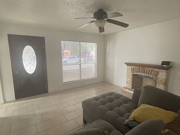 3rd image of 5747 Ascham Dr #1