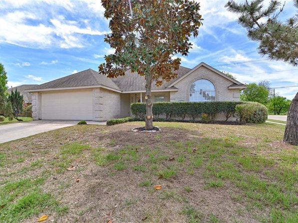 502 Wild Springs Dr
