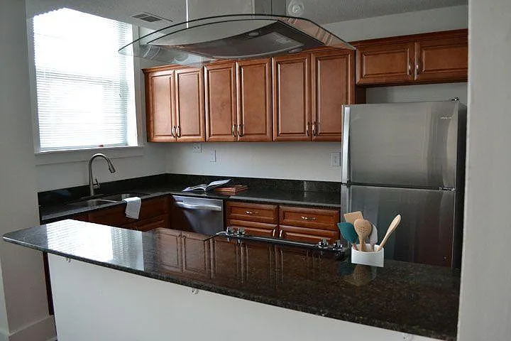 Broadway Apartments