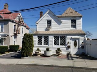 124 Smart Ave, Yonkers, NY 10704