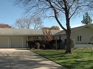 2633 N 102nd Ave, Omaha, NE 68134