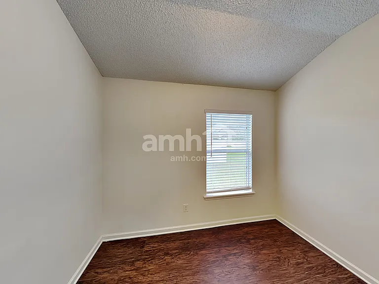 979 Misty Maple Ct — Photo 13