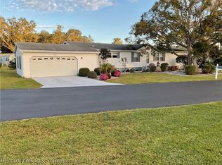 2925 E Fairway Vista Dr, Avon Park, FL 33825