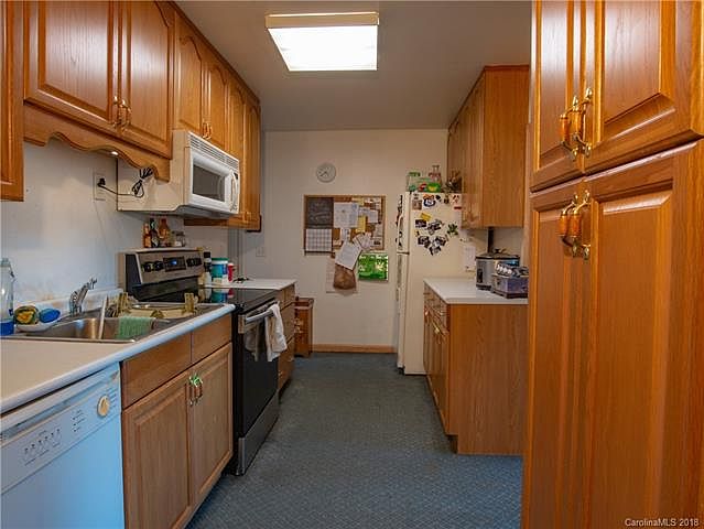 2nd image of 106 Upward Acres St