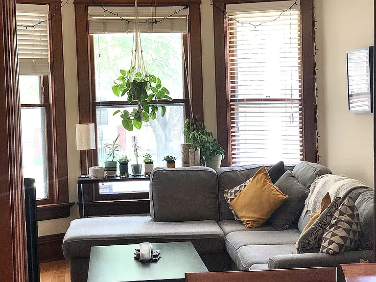618 E Otjen St — Photo 9