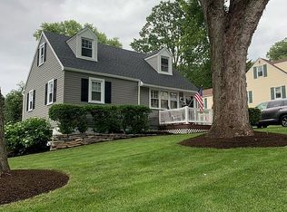 7 Longview Rd, Malvern, PA 19355