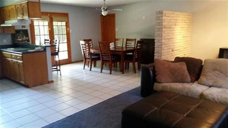 1st image of 7903 Pinebrook Dr