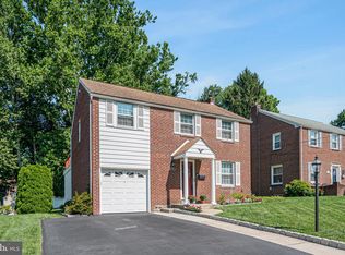 1919 Robinson Ave, Havertown, PA 19083