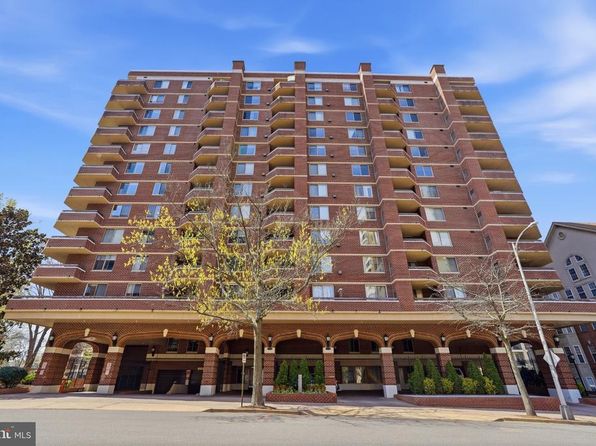 1276 N Wayne St APT 319