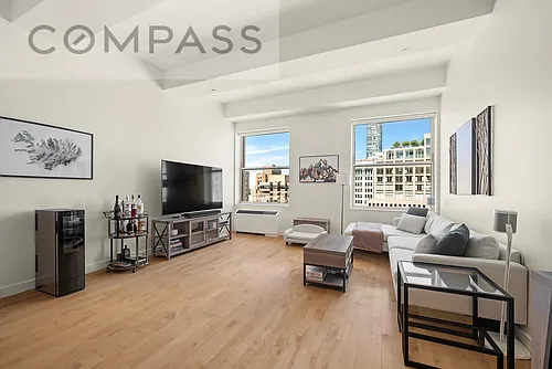 15 Broad St #3314 Photo 1