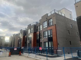 245 McLevin Ave #19, Toronto, ON M1B 5K1