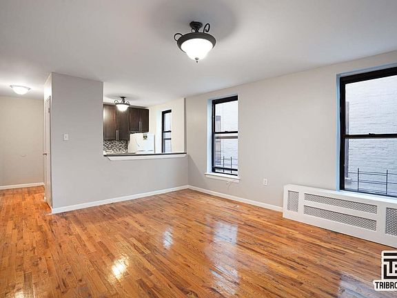 3rd image of 842 Saint Nicholas Ave #2B