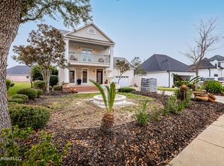 4215 Cobblestone Ln, Gautier, MS 39553
