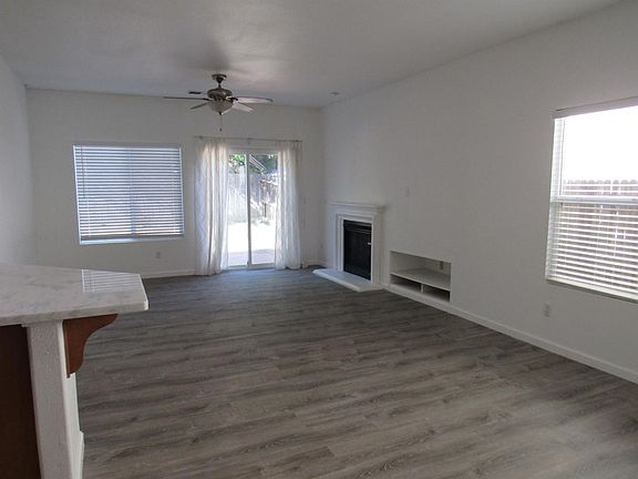3rd image of 441 Winter Garden Ave