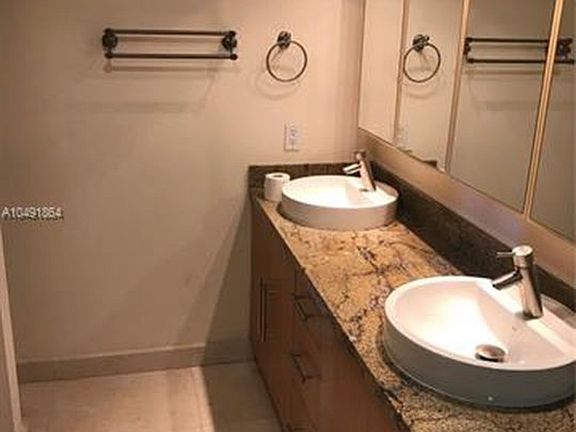 5th image of 3300 NE 191st St #Lp13