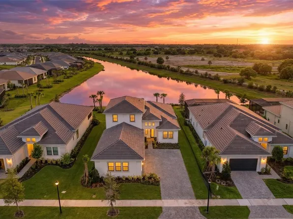 4517 Mondrian Ct, Sarasota, FL 34240