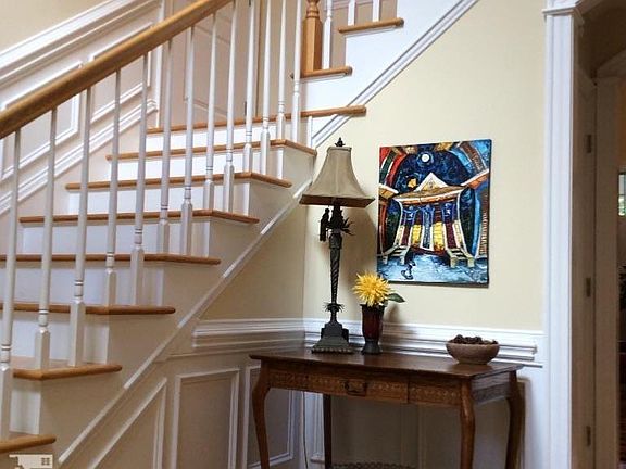 3rd image of 5020 Crown Point Ln