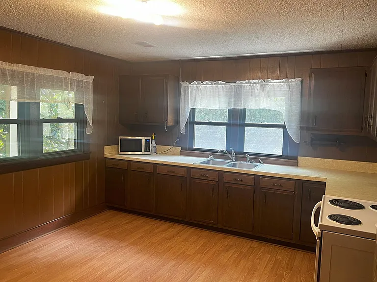 3964 State Highway 601 N — Photo 4