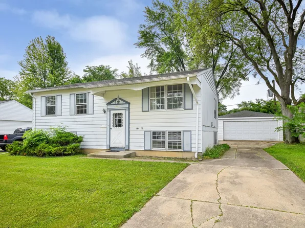 323 Mark Ave, Glendale Heights, IL 60139