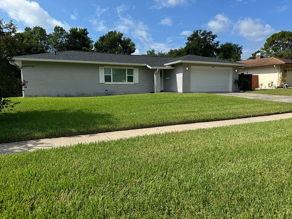 1st image of 7030 Crestlake Dr
