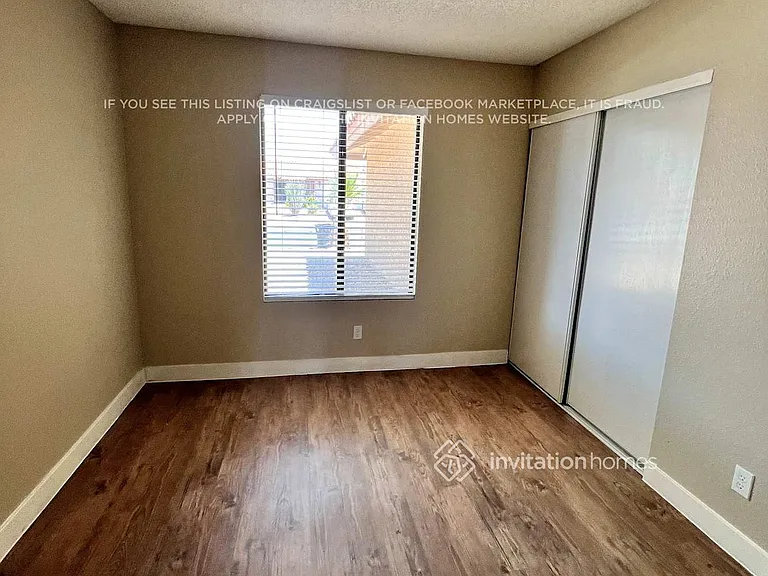 127 Sterling Dr — Photo 14