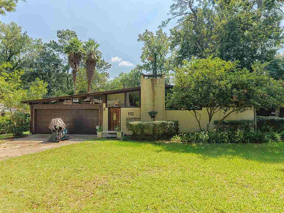 1st image of 1113 Pinecrest Dr