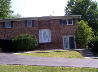 112 Locust Hill Rd, Max Meadows, VA 24360