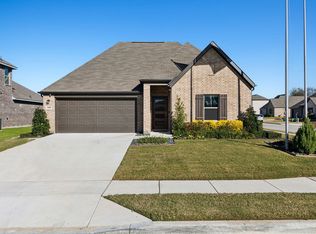 540 Stone Hollow Dr, Van Alstyne, TX 75495
