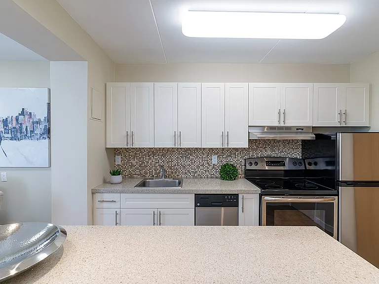 1080 Henderson Hwy #209 — Photo 6