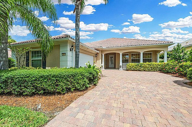 1st image of 5968 Mariposa Ln