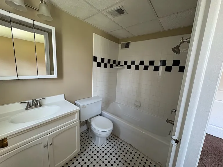 1843 E Dodge St #B — Photo 5