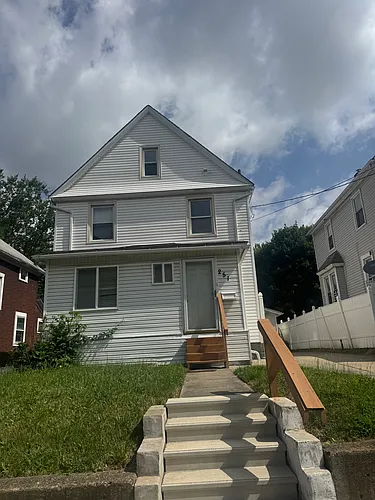251 Russell Ave Photo 1