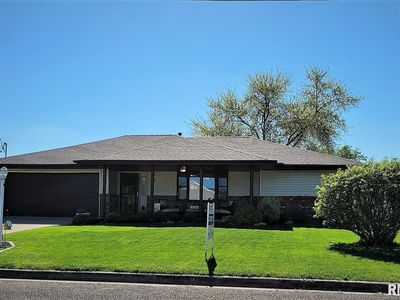 111 Stoneman St, East Peoria, IL, 61611