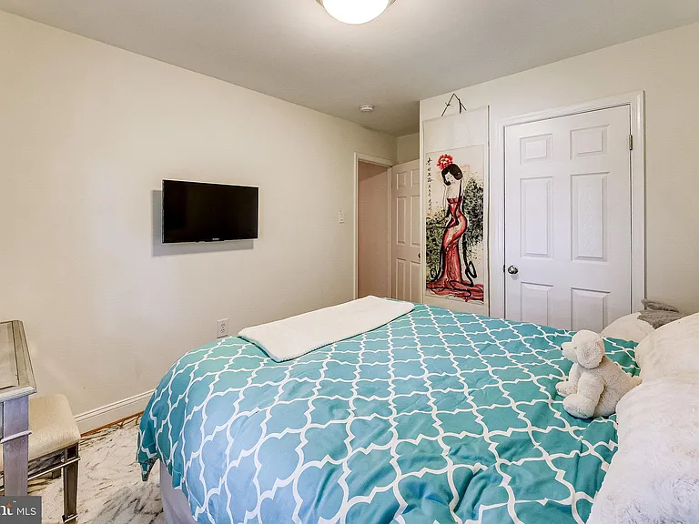 2775 Sikes Ct — Photo 21
