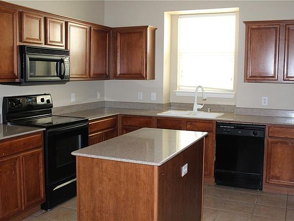 5th image of 1520 Providence Blvd