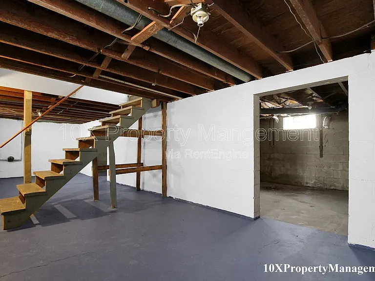 2459 Hiawatha St — Photo 16