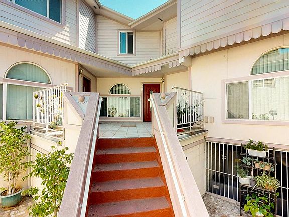 4th image of 430 N Hollywood Way APT 202